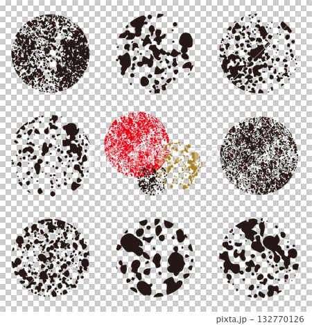 Brush-drawn round splash set 132770126