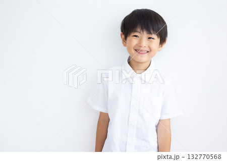 男の子のポートレート 男の子のポートレート 132770568