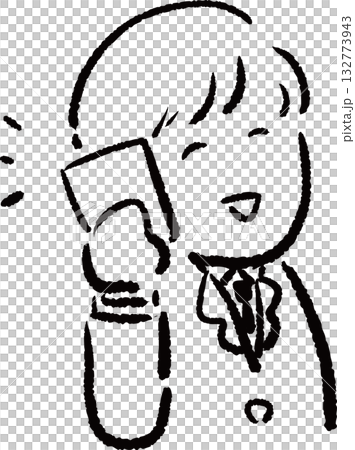 スマホで電話をするビジネスマンのイラスト スマホで電話をするビジネスマンのイラスト 132773943