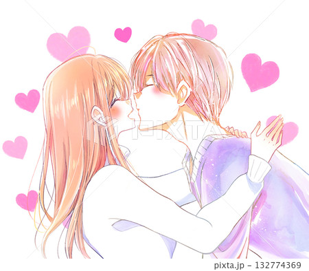 キスしようとする男性と笑顔の女性 冬 ハート キスしようとする男性と笑顔の女性 冬 ハート 132774369
