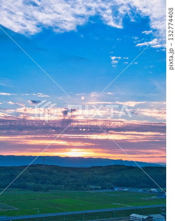 夕景 夕景 132774408