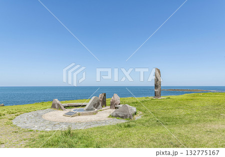 秋田県男鹿市　北緯40°モニュメント 132775167