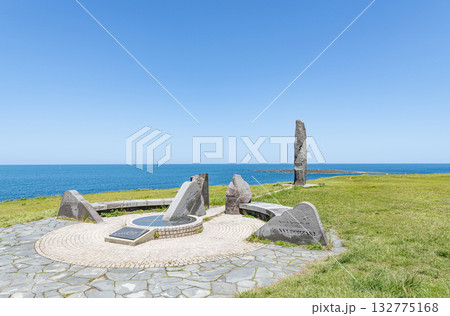 秋田県男鹿市　北緯40°モニュメント 132775168