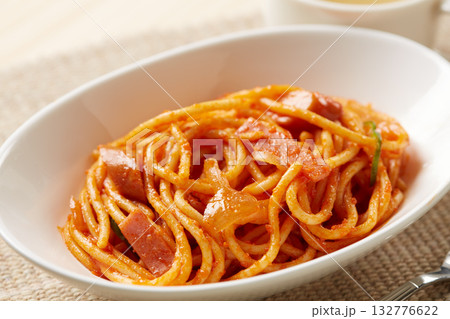 シンプルなナポリタン シンプルなナポリタン 132776622