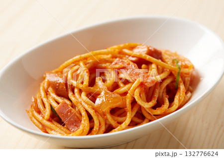 シンプルなナポリタン 132776624