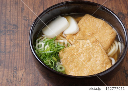 きつねうどん　和食 132777051