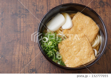 きつねうどん　和食 132777055