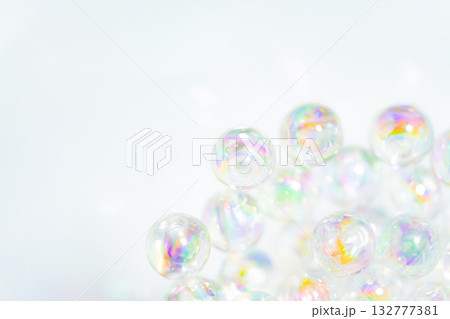 ガラス玉・キラキラ 背景素材 132777381