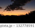 沈む夕日 132778591