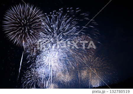 鮮やかな花火 <NARITA花火大会> 鮮やかな花火 <NARITA花火大会> 132780519