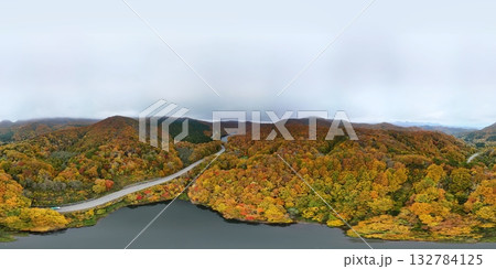紅葉の鍋越峠 空撮 VR写真 紅葉の鍋越峠 空撮 VR写真 132784125