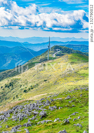 四国カルスト台地の風景 四国カルスト台地の風景 132790812