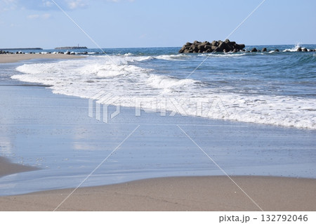 庄内浜の荒波 日本海 132792046