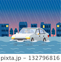 夜間に冠水した道路を走行する車＿角形 132796816