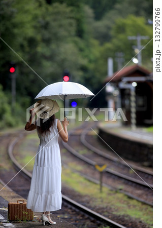 山間の駅 山間の駅 132799766