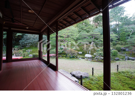 坂本旧竹林院の一階座敷からの風景 132801236