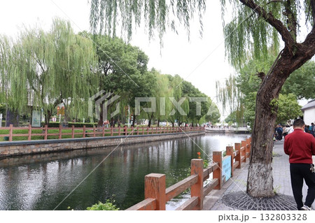 上海市朱家角の水郷の町 上海市朱家角の水郷の町 132803328