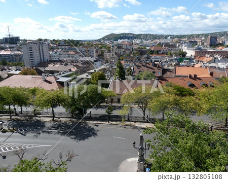 ブダ地区 132805108