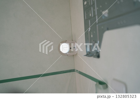 installation of an air conditioner 132805323