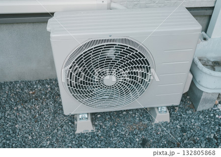 installation of an air conditioner 132805868
