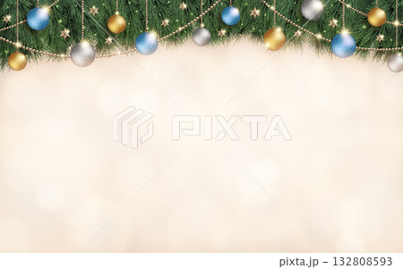 キラキラ光り輝くクリスマスの飾りと、ベージュ色の横長のぼかし背景 キラキラ光り輝くクリスマスの飾りと、ベージュ色の横長のぼかし背景 132808593