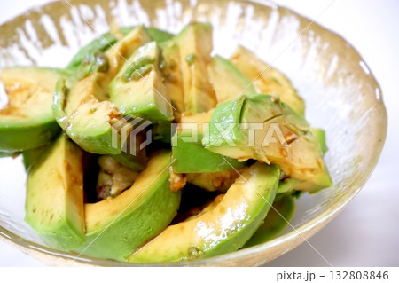 アボカド アボカド 132808846
