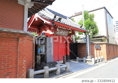 勝専寺(通称赤門寺) 足立区千住 勝専寺(通称赤門寺) 足立区千住 132809412