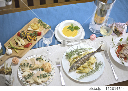 今日のお昼ご飯 今日のお昼ご飯 132814744