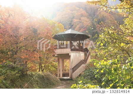 長野県高山村　松川渓谷の八滝展望台 132814914