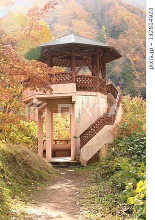 長野県高山村　松川渓谷の八滝展望台 132814928