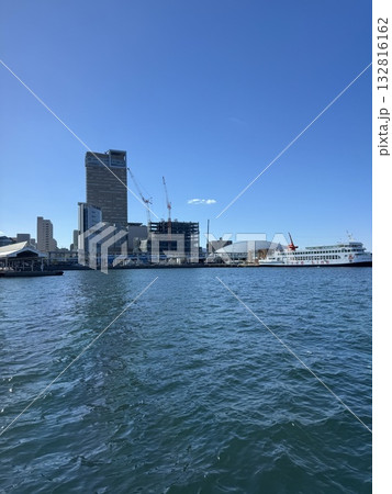 高速艇からの高松港 132816162