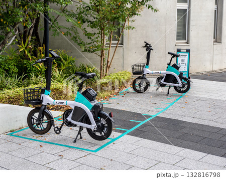 【LUUP】スマホで予約・決済できる電動アシスト自転車・電動キックボードのシェアリングサービス 132816798