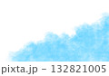 水色の水彩絵の具が滲む浜辺イメーの背景イラスト 132821005