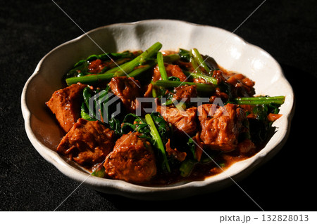 鯖とほうれん草の炒めもの 132828013