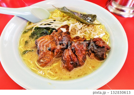 ラーメン やわらか軟骨ラーメン ラーメン やわらか軟骨ラーメン 132830613