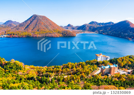 榛名山(秋):掃部ヶ岳・硯岩からの眺め 榛名山(秋):掃部ヶ岳・硯岩からの眺め 132830869