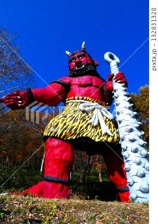 登別温泉で人気者の地獄の鬼 132831328