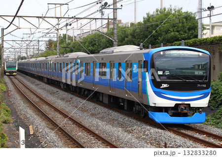 ［R］りんかい線71-000形電車（埼京線直通） 132833280