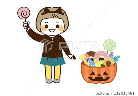 たくさんのお菓子をもらって喜ぶ女の子のハロウィンイラスト たくさんのお菓子をもらって喜ぶ女の子のハロウィンイラスト 132833461