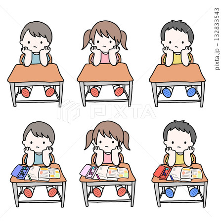 授業中ぼーっとする子ども 132833543