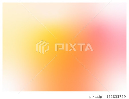 グラデーションふんわりの背景素材　黄色　オレンジ　ピンク　赤　暖かい 132833739