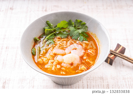 トムヤムクンラーメン 132833838