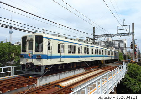 引退間際の東武亀戸線8000系電車（ワンマン：曳舟⇔亀戸） 132834211