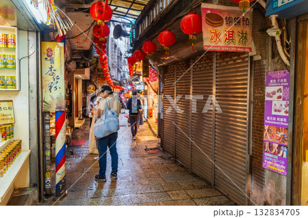 台湾　九份　九分　老街　新北市　基山街 132834705