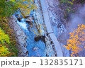秋の小安峡大噴湯の遊歩道 132835171