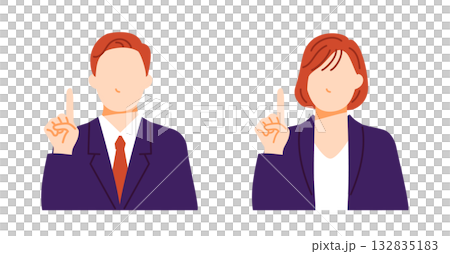 クライアントに説明をするスーツを着たビジネスパーソンの男女 132835183