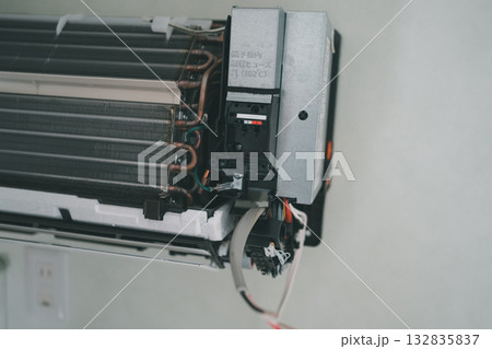 installation of an air conditioner 132835837