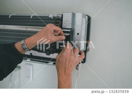installation of an air conditioner 132835839