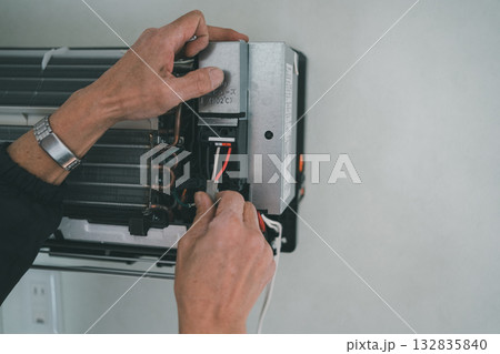 installation of an air conditioner 132835840