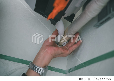 installation of an air conditioner 132836895